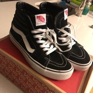 Vans black and white 7.5 women’s